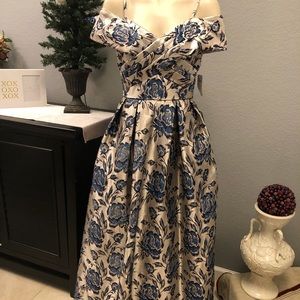 Evening floral print taffeta dress